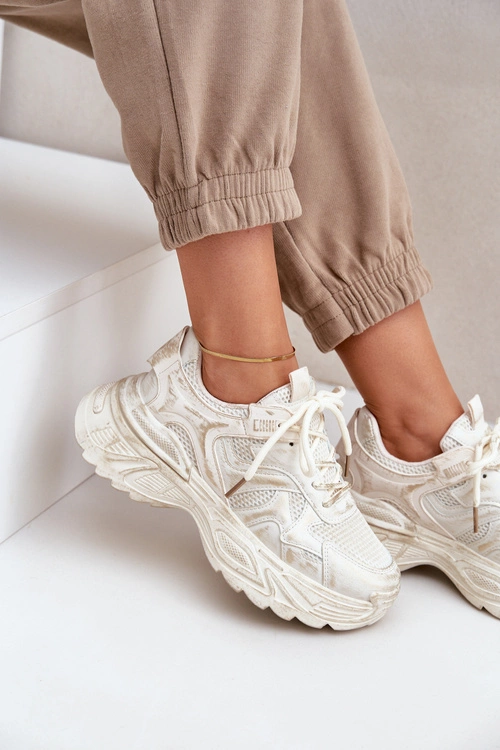 Sneakersy Damskie Z Przetarciami Na Platformie Beżowe Seladwen