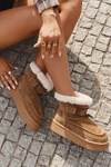 Zamszowe Śniegowce Damskie Z Ozdobnymi Przeszyciami  Big Star SS274373 Camel