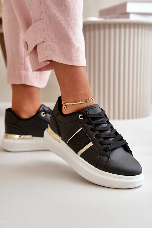 Modne Sneakersy Damskie Na Platformie Z Eko Skóry Czarne Nevisase