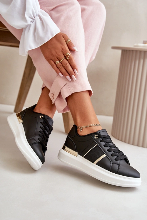 Modne Sneakersy Damskie Na Platformie Z Eko Skóry Czarne Nevisase